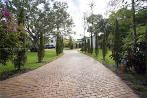 5251 Nw 80th Ter, Parkland
