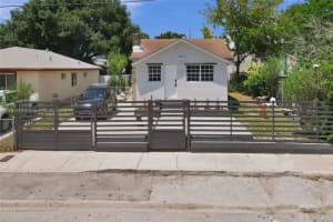 213 Nw 34th Ter, Miami