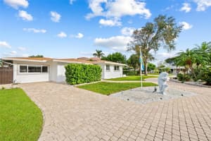 1272 SE 24th Ave, Pompano Beach, FL 33062, Sold 05/23/25