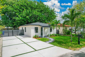 1401 SW 31st St, Fort Lauderdale, FL 33315, Sold 05/02/25
