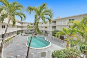1895 Venice Park Dr #16B, North Miami, FL 33181, - MLS#A11780647