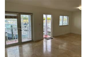 2415 Nw 16th St Rd 103 Miami, FL 33125 - MLS#A11780663