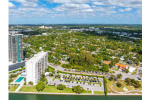 890 NE 70th St, Miami, FL 33138 - MLS#A11780718