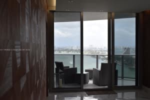 488 Ne 18th St 2812, Miami