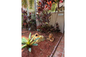 8913 SW 113th Pl Cir W, Miami, FL 33176, Sold 05/22/25