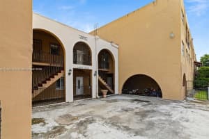 1300 W 53rd St APT 38, Hialeah, FL 33012, - MLS#A11781000