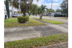5244 Sw 89th Ave Miami, FL 33165 - MLS#A11781025