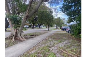 5244 Sw 89th Ave Miami, FL 33165 - MLS#A11781025