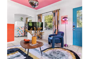 260 NE 45th St, Miami, FL 33137, - MLS#A11781052