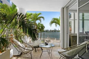 1 Century Ln 309, Miami Beach