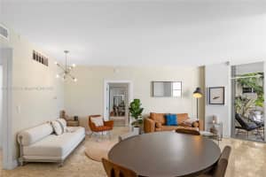 1 Century Ln 309 Miami Beach, FL 33139 - MLS#A11781056