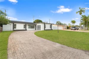 8626 Southampton Dr, Miramar, FL 33025, Sold 05/28/25