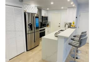 900 SW 84th Ave, Miami, FL 33144, Sold 06/20/25