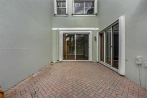 1115 Buttonwood Ln, Hollywood, FL 33019, Sold 05/23/25
