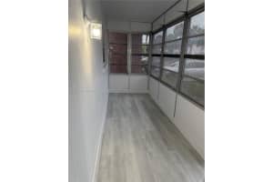 4801 Nw 22nd Ct 103, Lauderhill