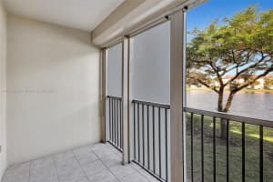 750 SW 138th Ave, Pembroke Pines, FL 33027, Sold 07/11/25