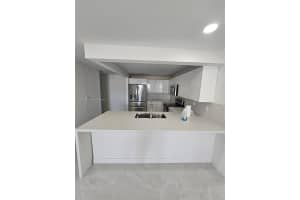 7125 Bay Dr APT 506, Miami Beach, FL 33141, - MLS#A11781300