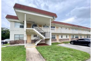 4165 Sw 67th Ave 115b, Davie