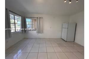 7909 East Dr APT 101, North Bay Village, FL 33141, - MLS#A11781342