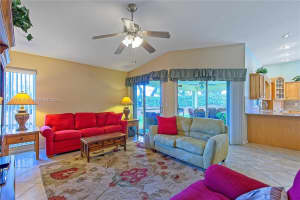 2592 SE 7th Ct, Homestead, FL 33033, - MLS#A11781351