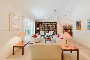 15624 SW 82nd Ct, Palmetto Bay, FL 33157, Sold 05/28/25