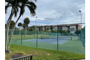 2001 Atlantic Shores Blvd 220 Hallandale Beach, FL 33009 - MLS#A11781469