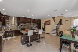 1094 Redwood St, Hollywood, FL 33019, - MLS#A11781503