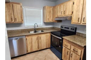 6061 Shaker Wood Cir APT 208, Tamarac, FL 33319, - MLS#A11781520