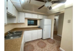 6890 Royal Palm Blvd 305h, Margate