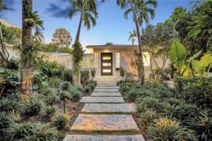 4271 Alton Rd, Miami Beach, FL 33140, Sold 09/09/25