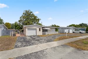 7525 Garfield St, Hollywood, FL 33024, - MLS#A11781613