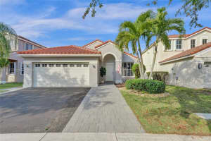 811 Chimney Rock Rd, Weston, FL 33327, Sold 08/08/25
