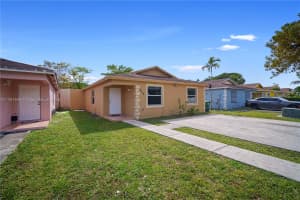 244 NW 179th St, Miami, FL 33169, - MLS#A11781646