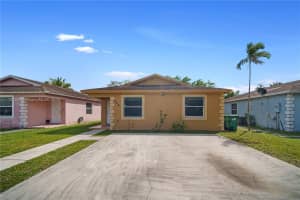 244 NW 179th St, Miami, FL 33169, - MLS#A11781646
