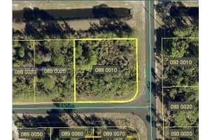 1257 Edgewood St E Lehigh Acres, FL 33974 - MLS#A11781656