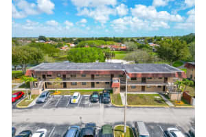 14859 Sw 104th St 8-203, Miami