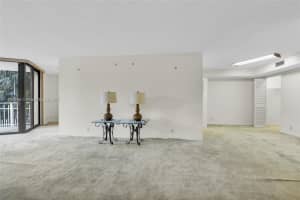 2000 Towerside Terrace APT 307, Miami, FL 33138, - MLS#A11781795