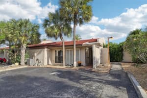 8385 Rednock Ln, Miami Lakes, FL 33016, Sold 06/17/25