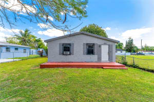 425 Nw 8th Ave Homestead, FL 33030 - MLS#A11782077