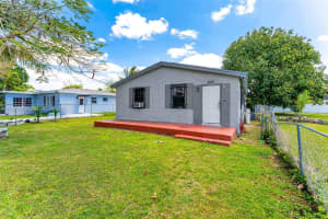 425 Nw 8th Ave Homestead, FL 33030 - MLS#A11782077