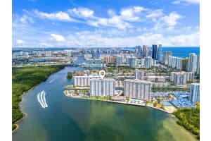 500 Bayview Dr, Sunny Isles Beach, FL 33160, Sold 07/08/25