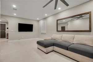 15451 Sw 173rd Ln Miami, FL 33187 - MLS#A11782124