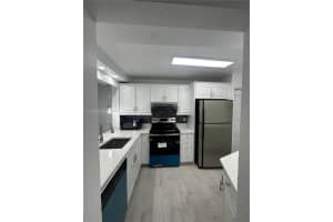 901 Ne 209th Ter 105, Miami