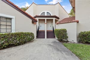 9239 Sunrise Blvd, Plantation, FL 33322, Sold 07/09/25