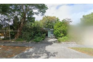 2020 SW 64th Ave, Miami, FL 33155, Sold 06/05/25