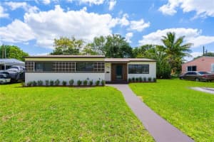 1000 Nw 198th St, Miami Gardens