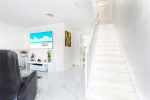 7225 NW 173rd Dr Apt 904-9, Hialeah, FL 33015, Sold 07/31/25