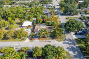 195 NE 164th St, Miami, FL 33162, Sold 07/16/25