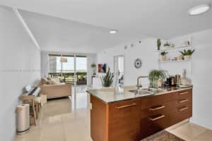 1850 S Ocean Dr APT 1709, Hallandale Beach, FL 33009, - MLS#A11782410