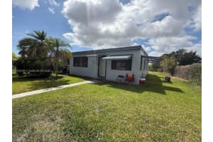 11840 Sw 221st St, Miami